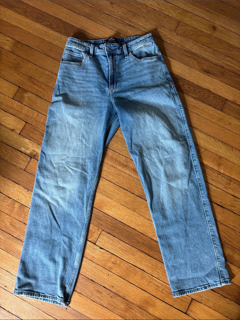 Hollister Light Blue ultra high tide dad Jean